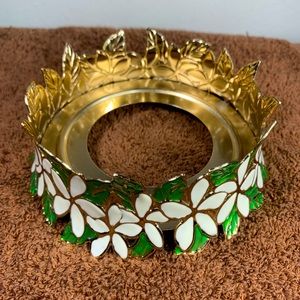 Bath&Body Works White Flower Wreath Candle Holder